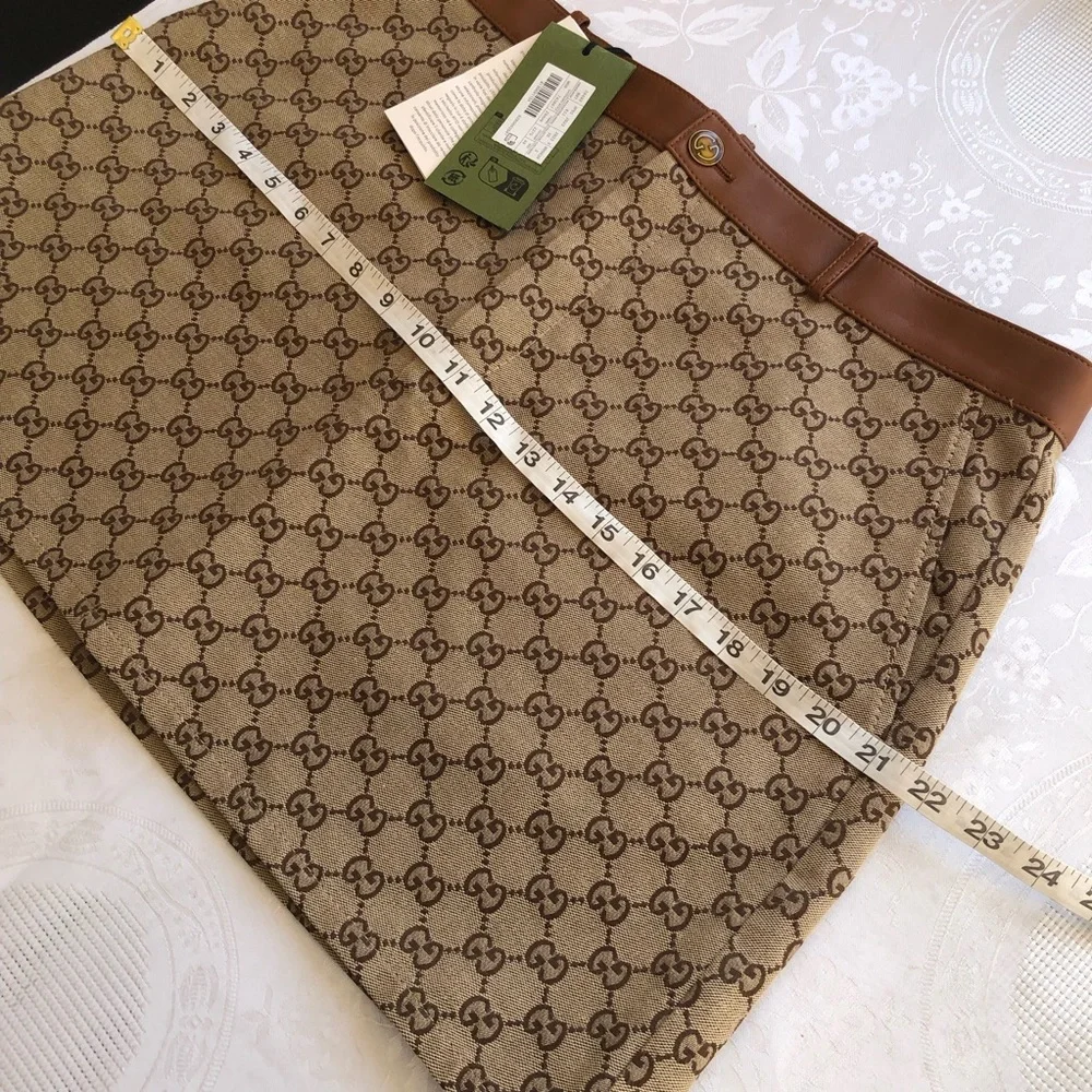 Gucci GG Monogram Canvas/Leather Trim Mini Skirt Camel/Ebony Women's Size 46(L) - Picture 12 of 16
